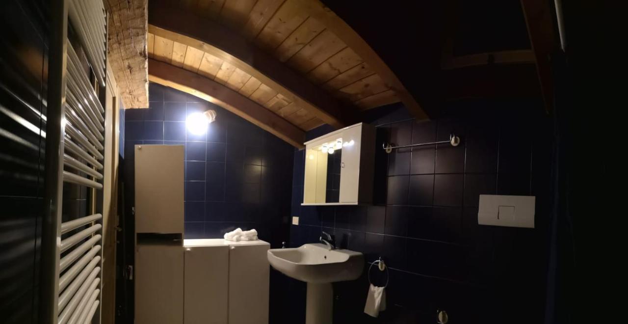 Farolfi Apartments Pepoli Bologne Extérieur photo